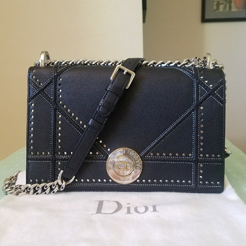$3,800 Grain Calfskin Dior lady Diorama Bag - Picture 1 of 8